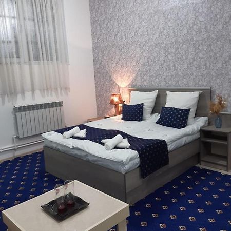 Lind Guest House B&B Gjumri Eksteriør billede